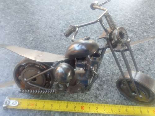 Metal Model motorbike 1