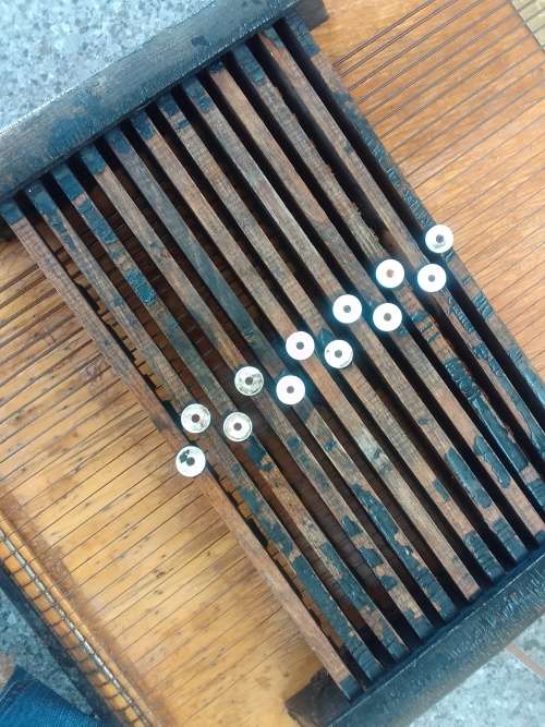 Vintage Harp. all strings still in tact. Makes o great house display item.