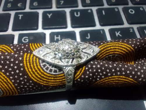 Sterling silver ring. Size P1/2. Must be seen