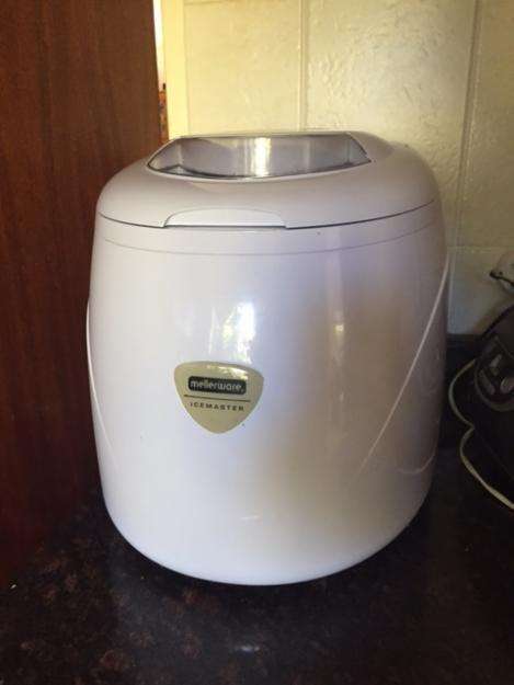 Mellerware Ice Maker Master