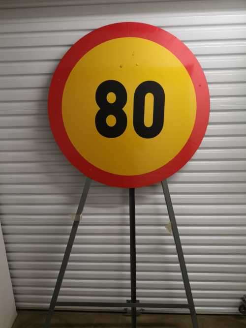 Road Sign Under construction, street cones Signs x 14