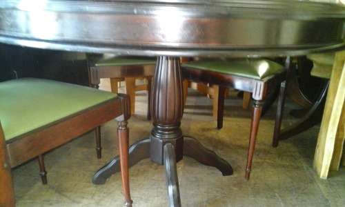 Solid wood round table & 4 chairs