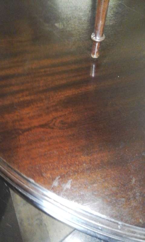 Solid wood round table & 4 chairs