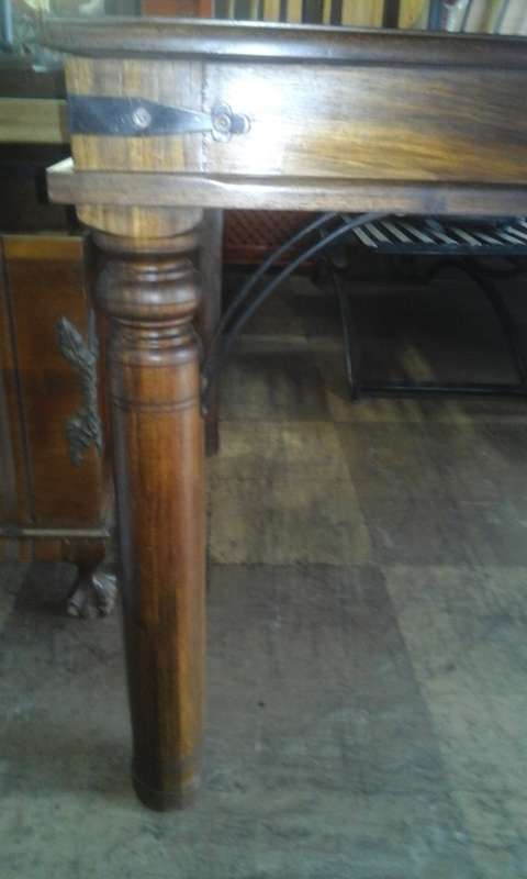 Coricraft table