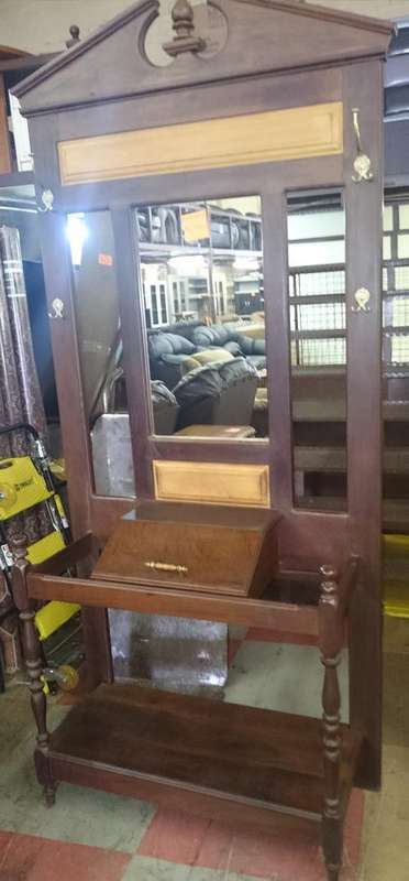 Solid Wood Entrance Hall Stand - Great Condition