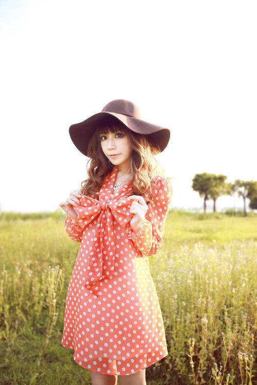 !!!!NEW ARRIVAL !!!! Cute short polkadot chiffon dress/top. Size 32,34,36