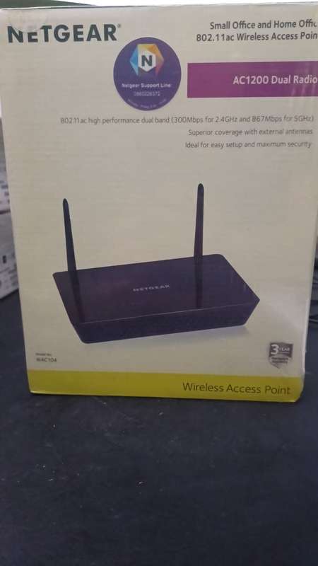 Netgear WAC104 AC1200 Dual Band Wireless Access Point