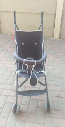 STROLLER