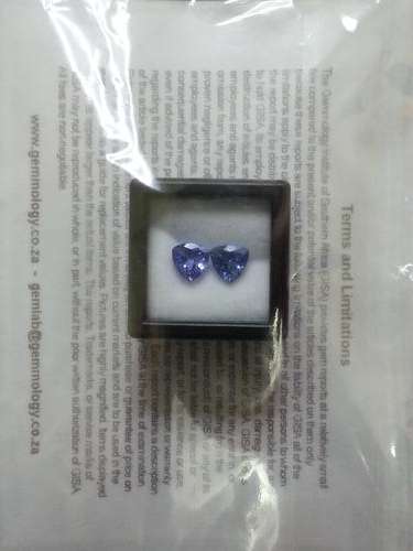 2.01 ct TANZANITE - CERTIFIED - VIVID BLUISH VIOLET - VVS (EST Retail Value R17 085) OFFERS WELCOME