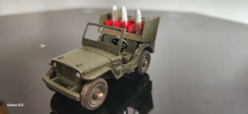 Dinky toys jeep