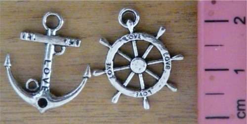 Ancore and Ships Wheel set