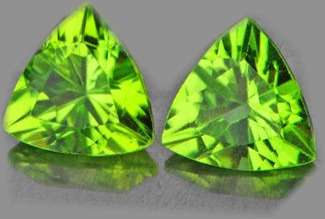 SET FLAWLESS TRLLION 6.00MM SPARKLING AAA GREEN PERIDOT
