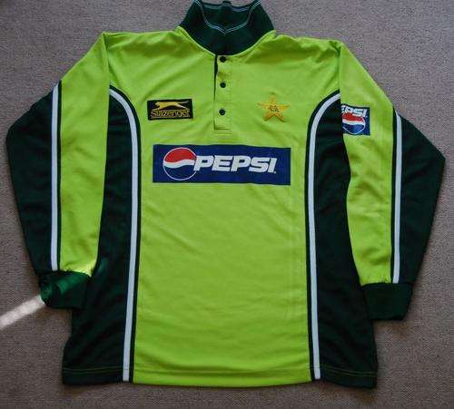 SHOAIB MALIK MATCH WORN PAKISTAN SHIRT