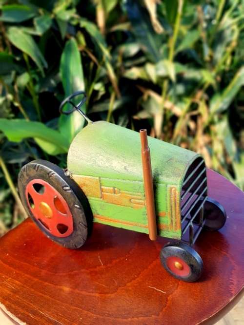 Vintage Tin, Toy Car