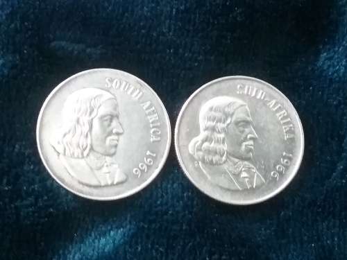 1966 English 1966 Afrikaans R1 silver coin. Bid per coin