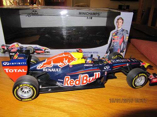 REDBULL F1 VETTEL WORLD CHAMPION SHOWCAR