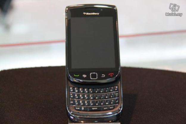 Blackberry 9800 torch *please read