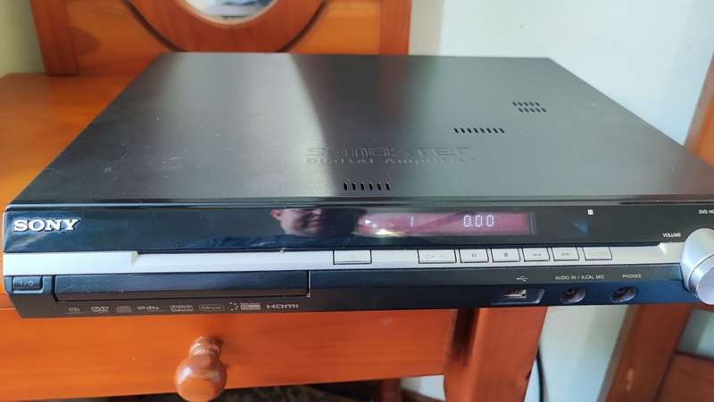 Sony 5.1 surround sound home theatre system