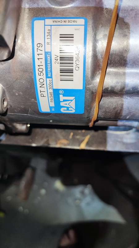 Sanden 7H15 aircon compressor Caterpillar  part