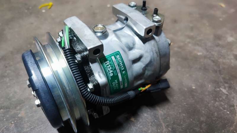 Heavy duty Sanden SD7H13 aircon compressor