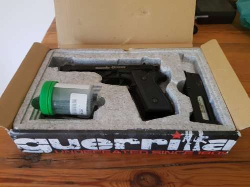 Guerrilla Police CO2 Pistol