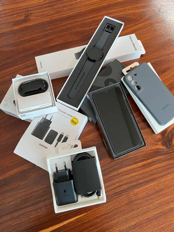 Samsung Bundle (S22 + Watch5 + Buds)