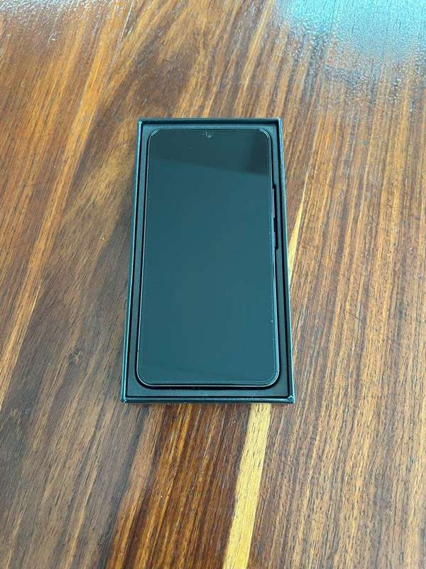 Samsung Bundle (S22 + Watch5 + Buds)