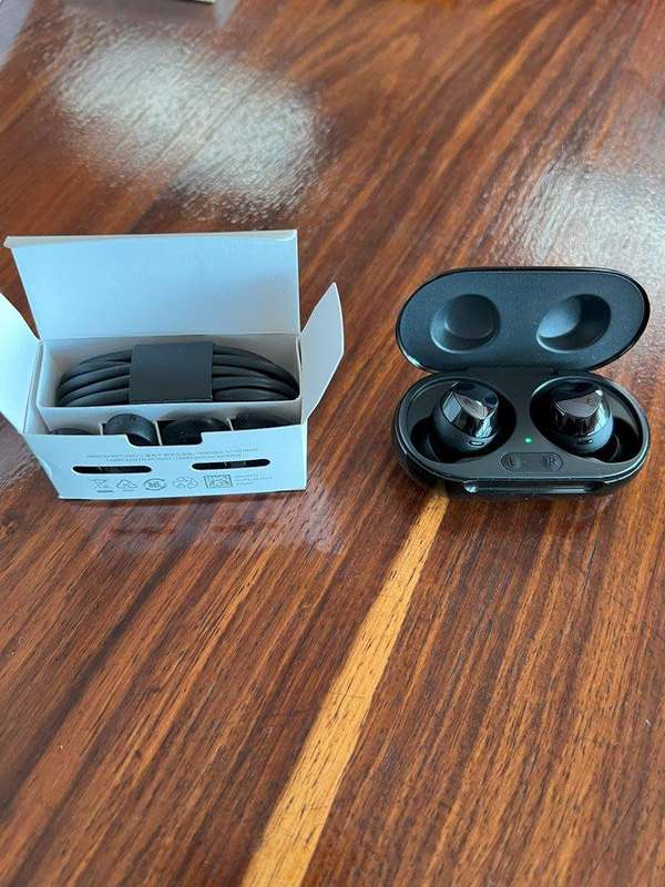 Samsung Bundle (S22 + Watch5 + Buds)