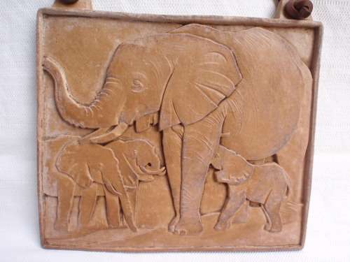 HANDMADE STONE POTTERY - BEAUTIFUL ELEPHANT SCENE - WALL HANGING - LOVELY