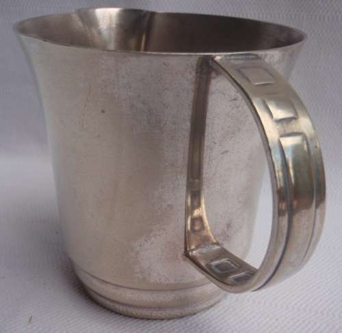 VINTAGE - LOVELY OLD ART DECO STYLE SILVERPLATE MILK JUG - LOOKING FOR A SECOND CHANCE IN LIFE