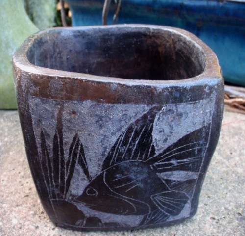 INTERESTING, RUSTIC STONEWARE JAR WITH HAND MADE IMAGES OF FISH - INTRIQUING!