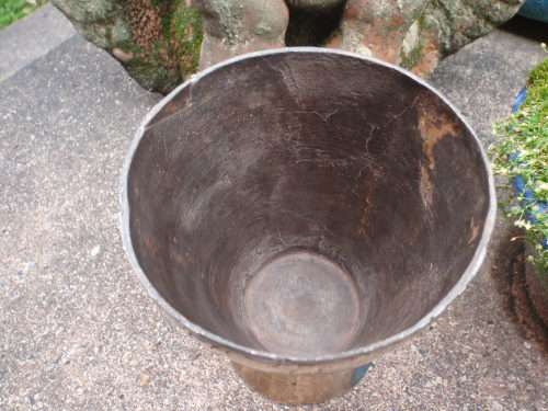 VINTAGE  CHINESE HAND ETCHED VESSEL - PRIMITIVE INTERESTING AND HEAVY BRASS ITEM - ORIGINAL PATINA