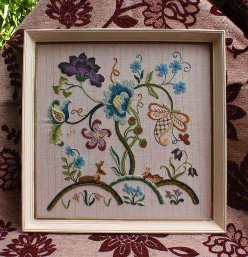Vintage embroidery - beautiful needlecraft - Jacobean crewel.  A real masterpiece of handwork.