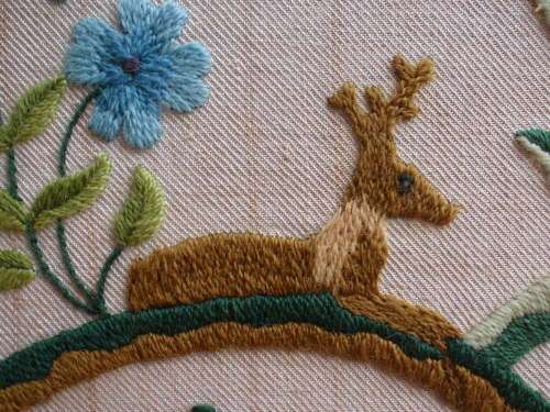 Vintage embroidery - beautiful needlecraft - Jacobean crewel.  A real masterpiece of handwork.