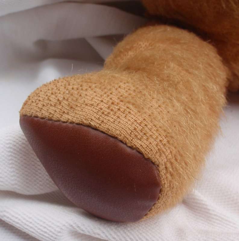 Antique collectible Teddybear, circa 1920-30s?  Beautiful little bear lovingly restored.
