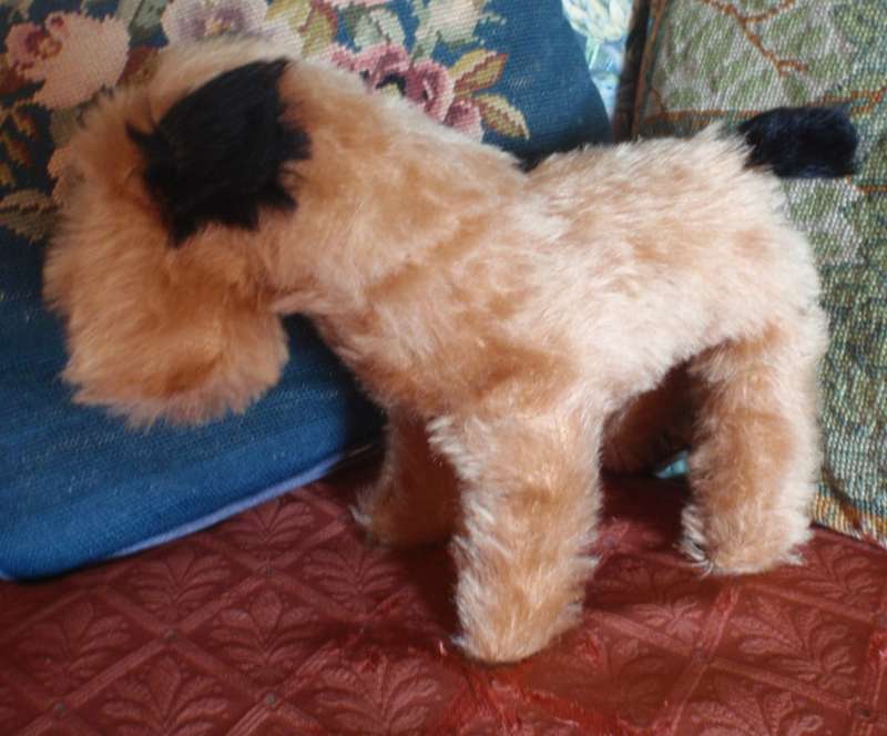 Antique toy dog `Terrier` Adorable authentic, collectible item. Real character piece for collector.
