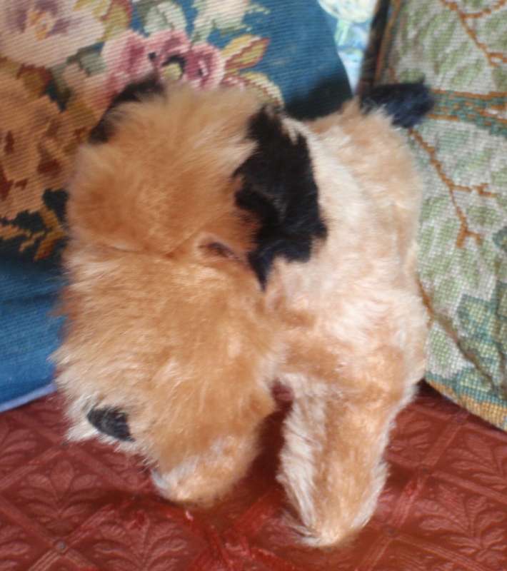 Antique toy dog `Terrier` Adorable authentic, collectible item. Real character piece for collector.