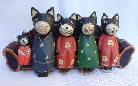 Cat Family Sitting On A Sofa (Wooden) VERY CUTE!!!