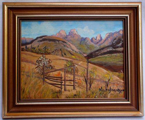 REALLY LOVELY ORIGINAL OIL PAINTING BY MOIRA JAMIESON - FRAMED IN SUBTLE GOLD FRAME