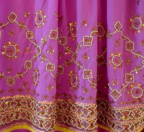 SARI - GORGEOUS CERISE WITH LIME TRIM - LOVELY DECORATION - GOOD PRICE!!!