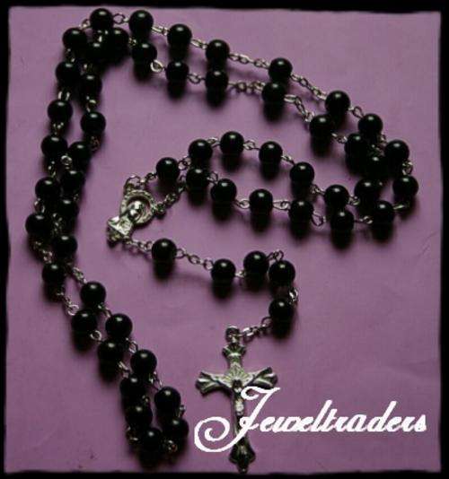 JT - Beautiful Pearlescent Stone Black Rosary Necklace
