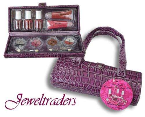 JT - "GLAM & GLITTER"  Colours Eye Makeup Kit