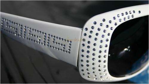 JT - "STUNNING" WHITE Diamante Detailed FASHION Sunglasses