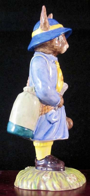Royal Doulton - Girl Guide Bunnykins #