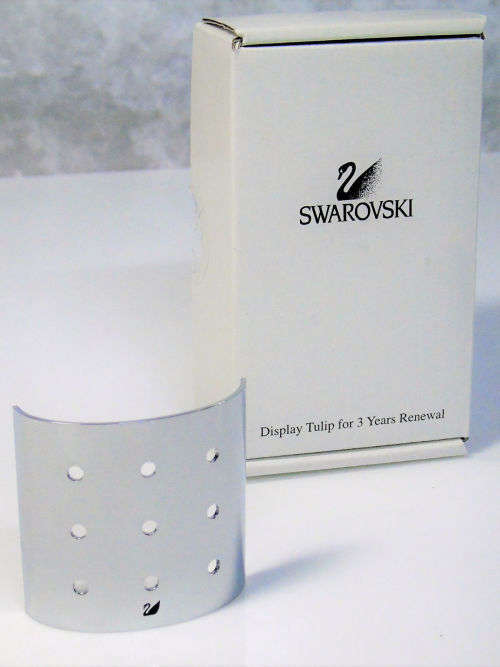 2002 Swarovski Crystal Display Tulip 9 Hole Stand for 3 Year Renewal  #