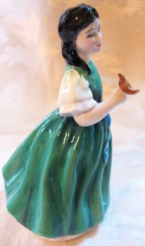 Royal Doulton Figurine "Francine" HN 2422
