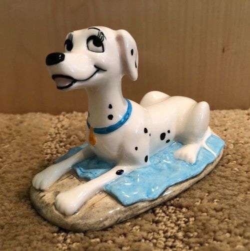 ROYAL DOULTON DISNEY SHOWCASE 101 DALMATIANS PERDITA FIGURINE DM7
