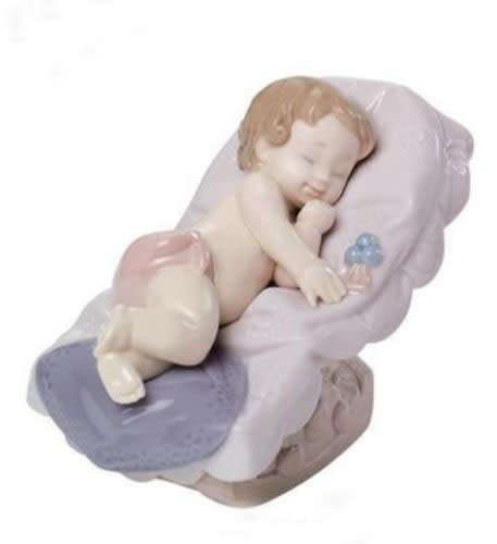 Nao By Lladro Porcelain DREAM LITTLE GIRL