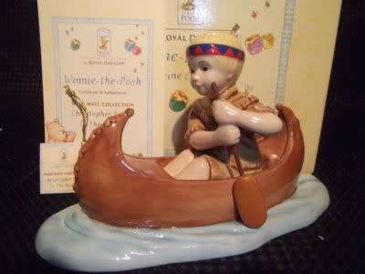 Disney Royal Doulton Winnie The Pooh Collection - Christopher Robin to the Rescue WP92 *