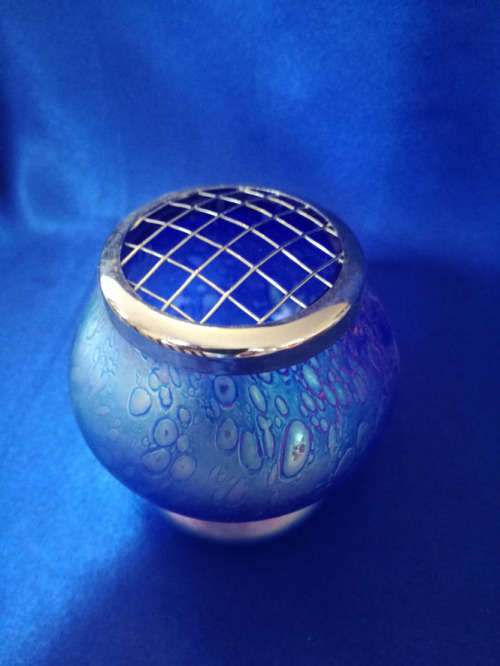 Stunning Blue Efferverscent Possi Vase